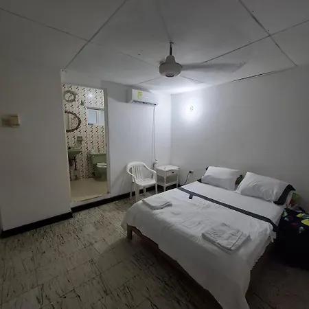 Habitación Girasoles * Cartagena